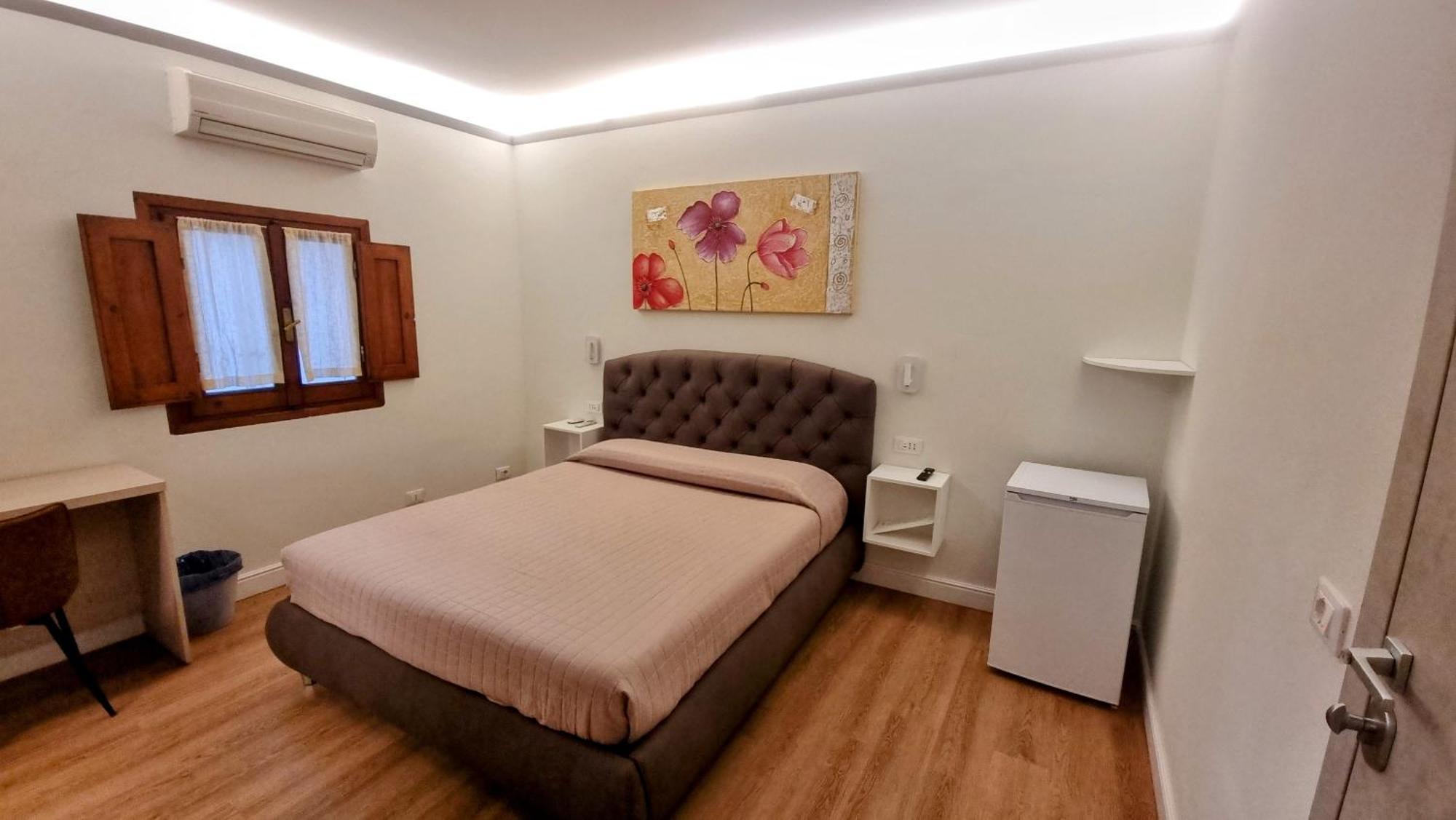 Marco'S Way Hotel Флоренция Екстериор снимка
