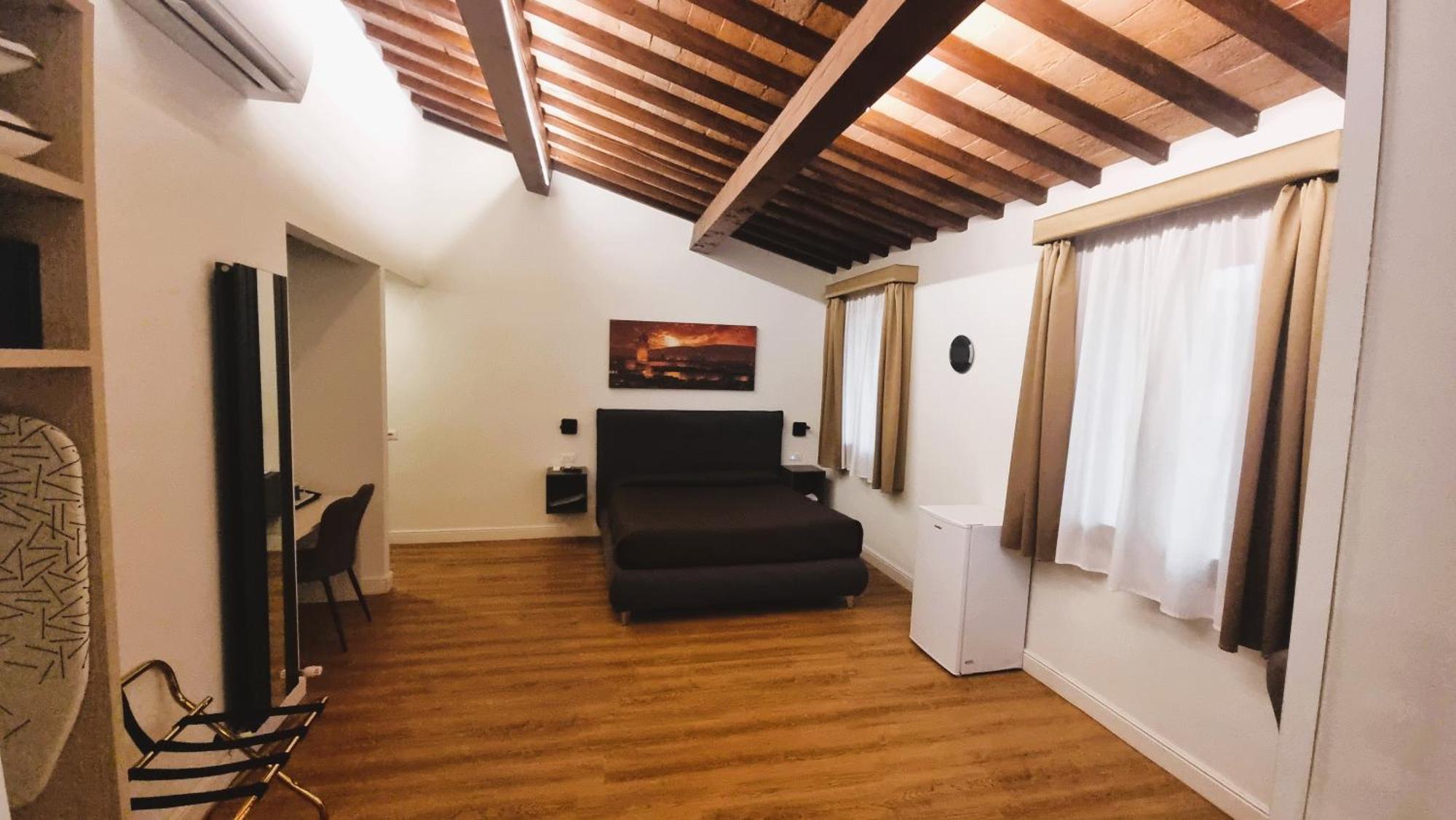 Marco'S Way Hotel Флоренция Екстериор снимка